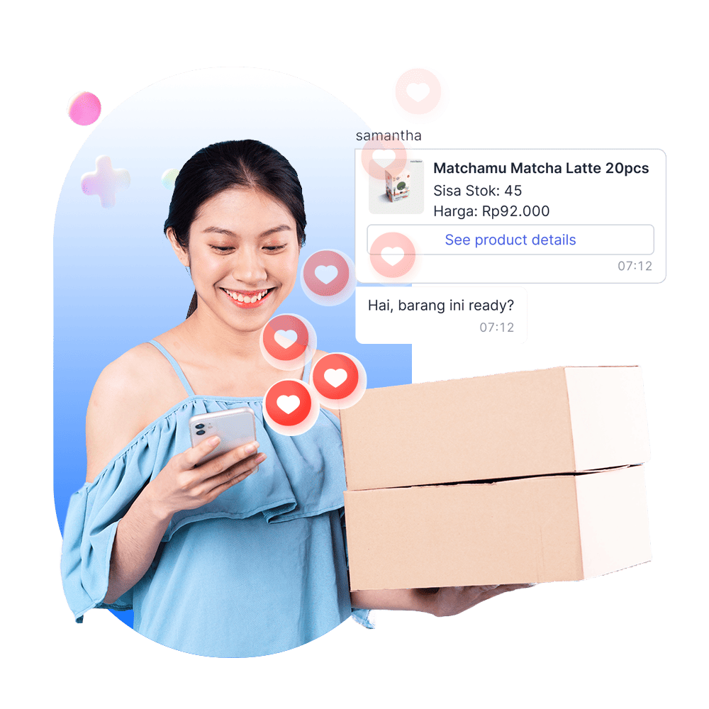 Seorang wanita memegang dua kotak sambil melihat ponsel, menunjukkan interaksi terkait produk, dengan elemen visual yang menarik di latar belakang.